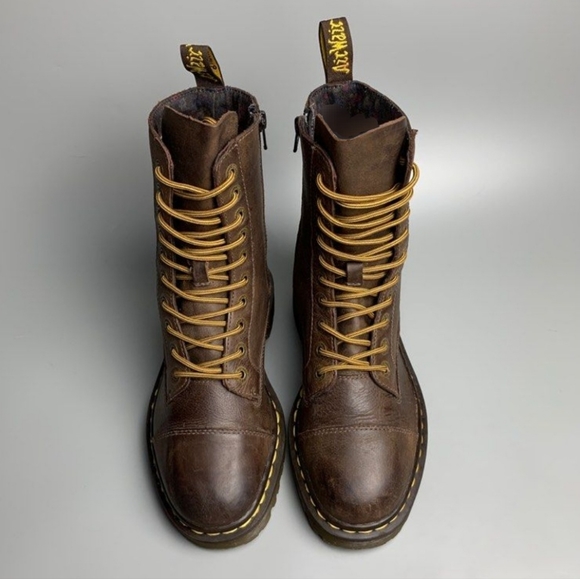 RARE Dr. Doc Martens JUSTYNA 10-Eye Crazy Horse Leather Boots Zipper 8 US Brown - Picture 3 of 16